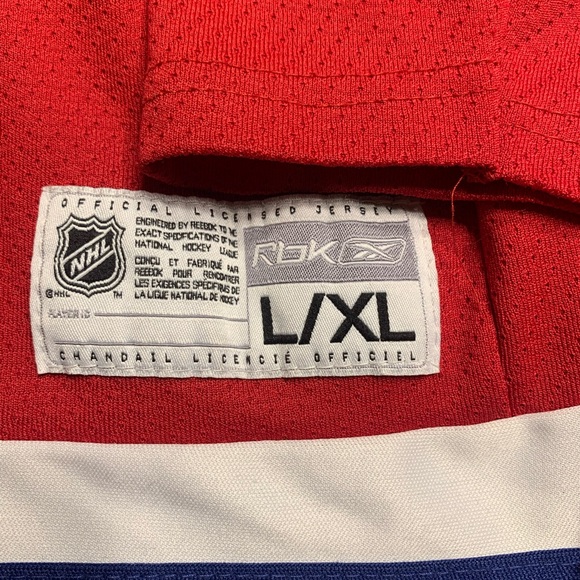 🔥 Canadian jersey sweater signed🔥 - Picture 2 of 11